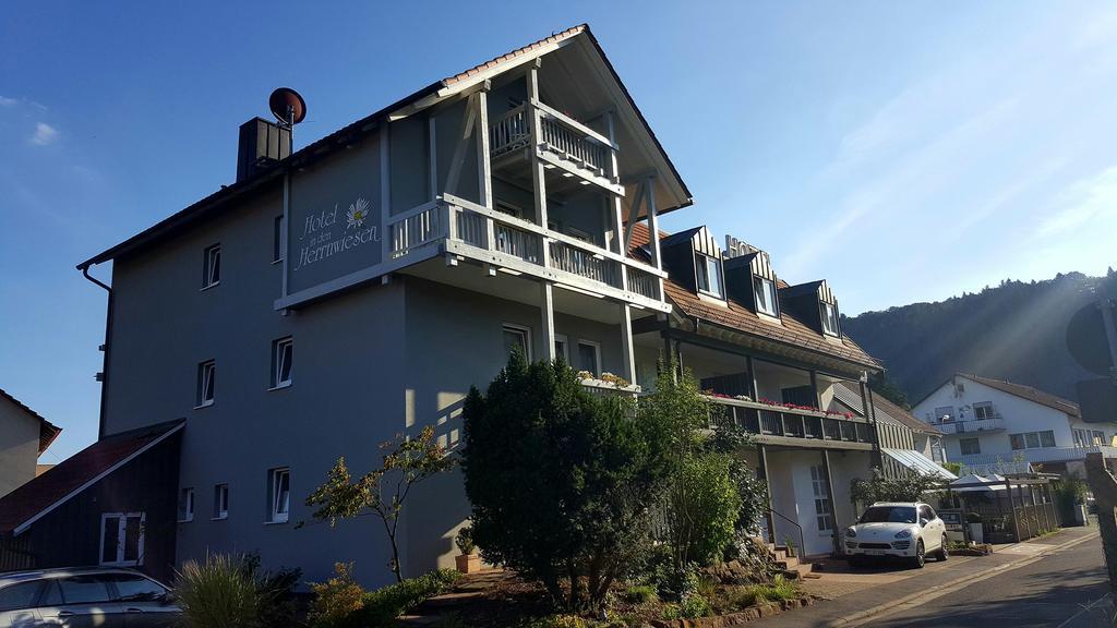 Hotel In Den Herrnwiesen Wertheim Luaran gambar